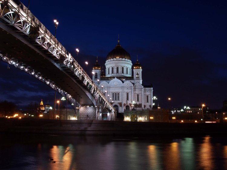 cathedral-of-christ-the-savior-moscow-russia