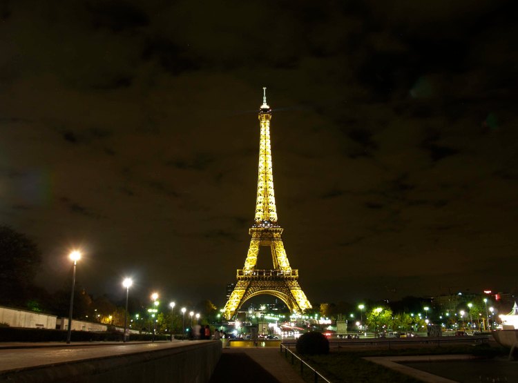 Eiffel Tower at night_