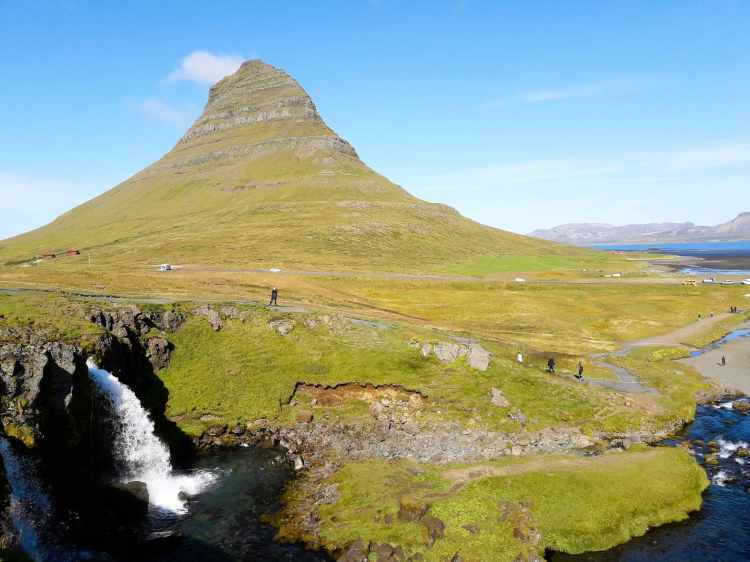 Kirkjufell Iceland_