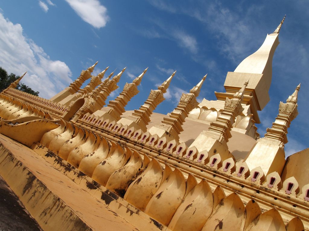 that-luang vientiane laos