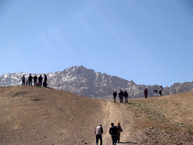 walking-to-murghab-horse-festival